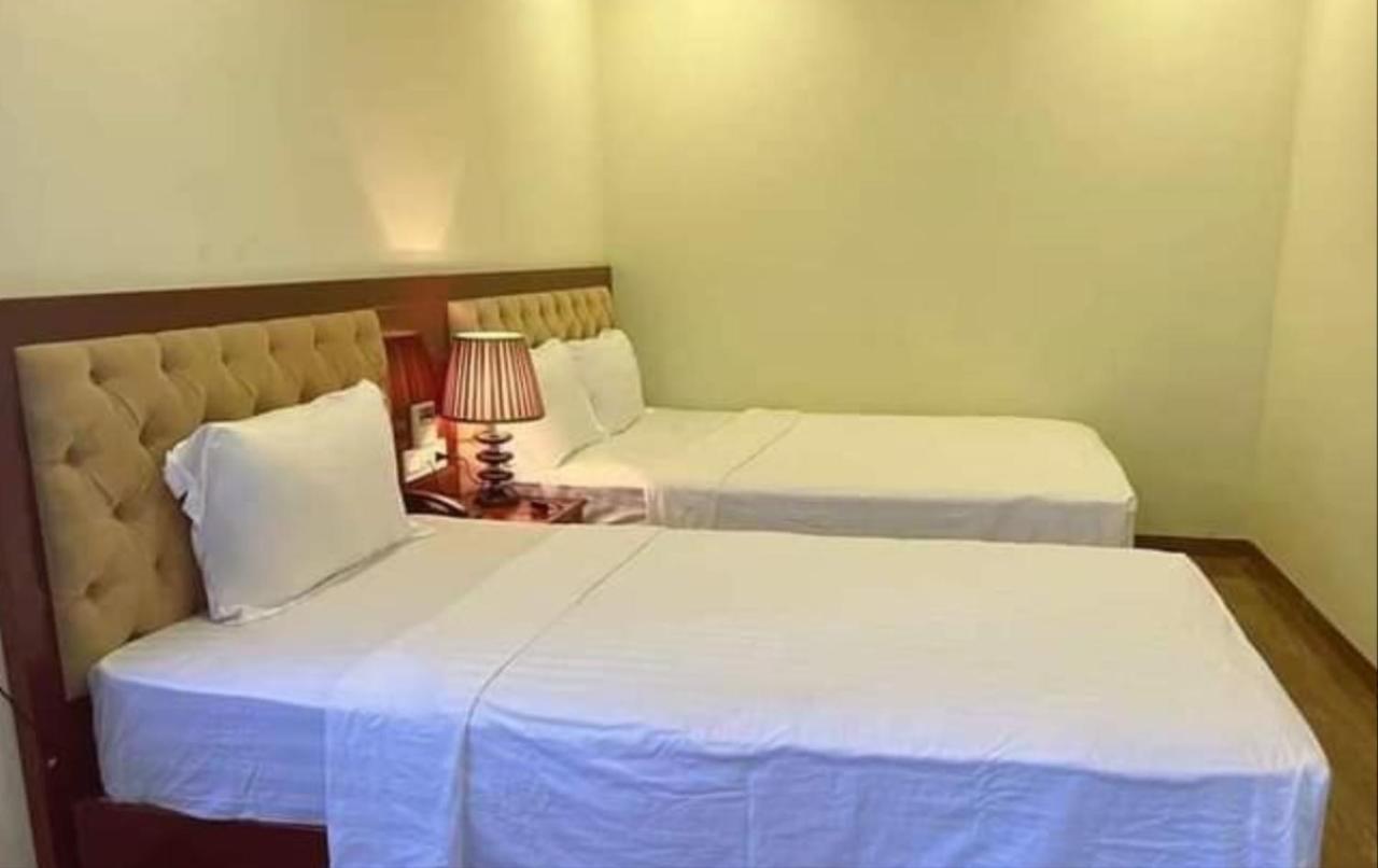 Khách sạn Dinh Dinh Saigon Airport Hotel-74a Giai Phong