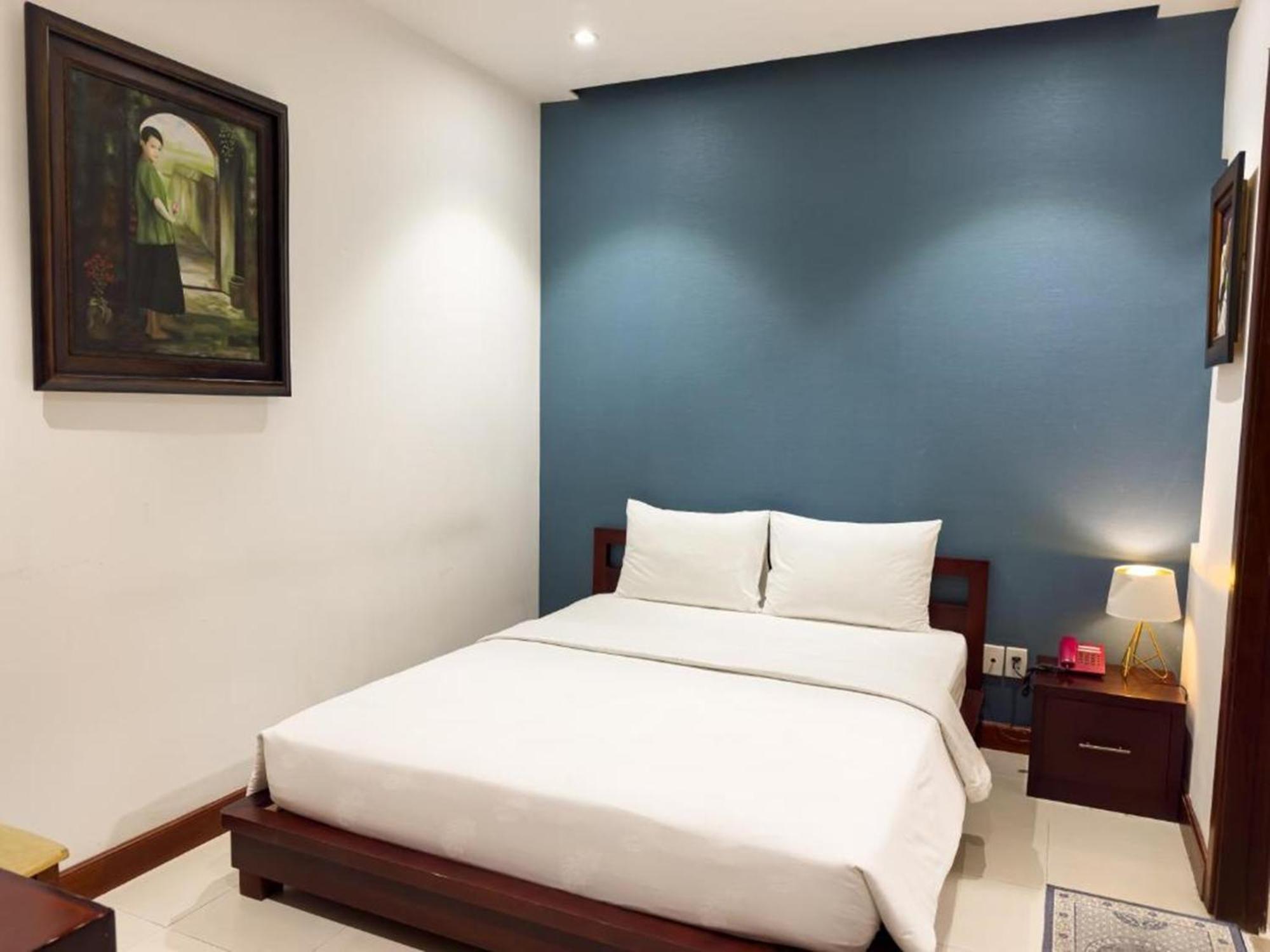 Dinh Dinh Saigon Airport Hotel-74a Giai Phong Khách sạn TP. Hồ Chí Minh